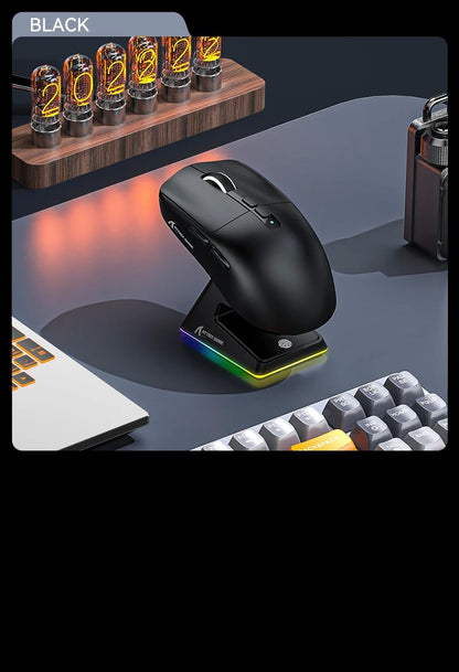 Mouse Bluetooth Attack Shark X6 PAW3395, conexão tri-mode 2.4, base de carregam